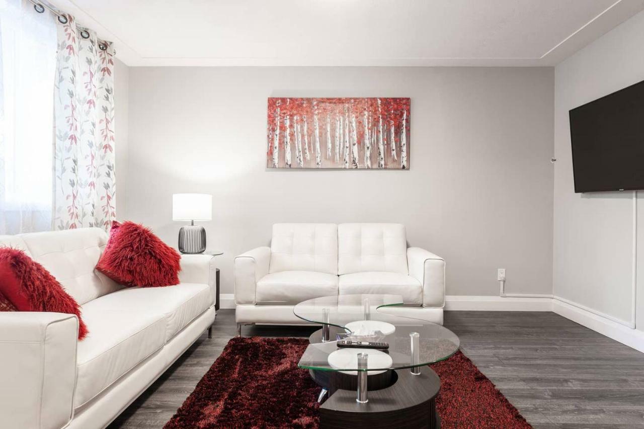 Entire 2 Bedroom Apartment Uptown Waterloo - E1 Ngoại thất bức ảnh