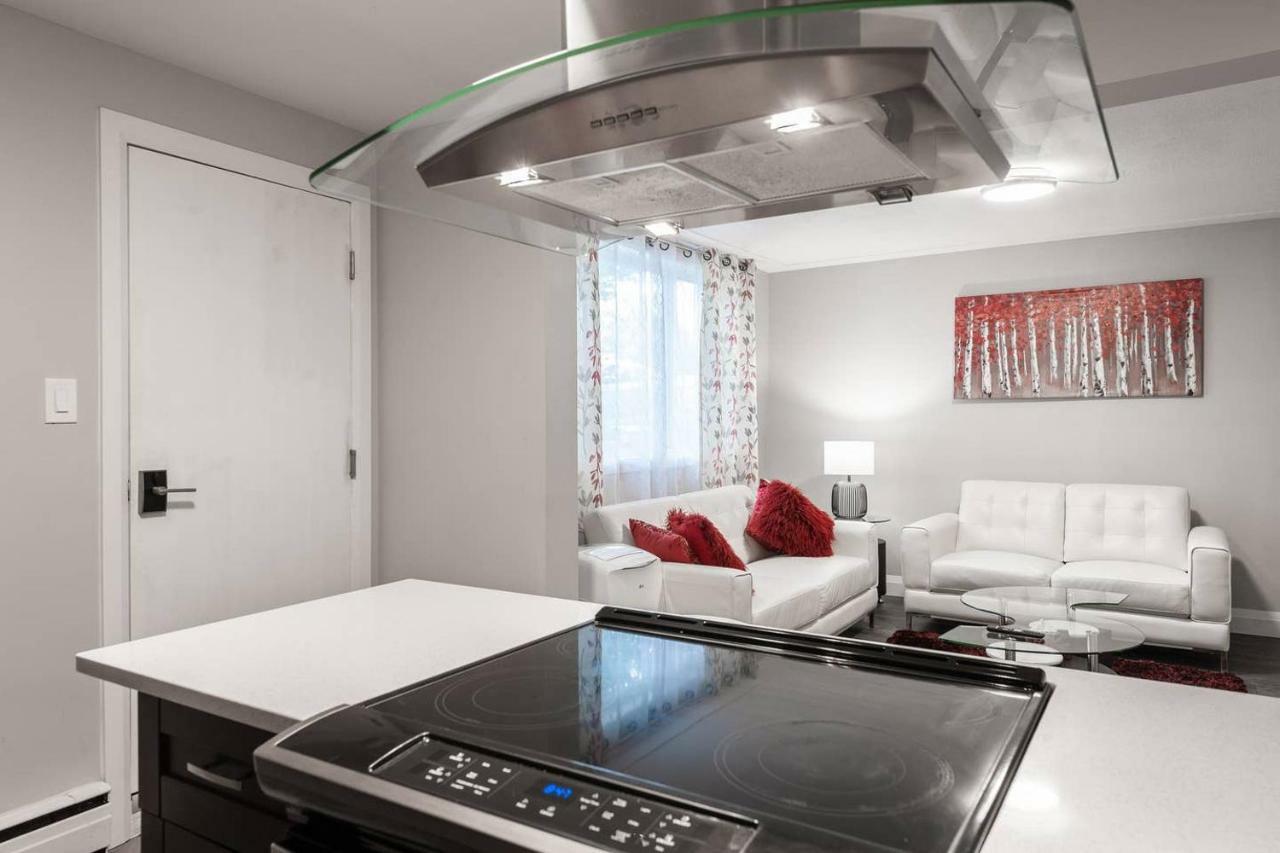 Entire 2 Bedroom Apartment Uptown Waterloo - E1 Ngoại thất bức ảnh